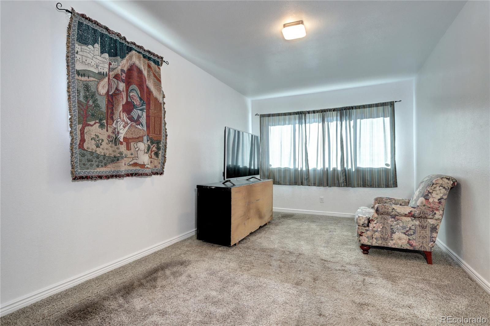 MLS Image #14 for 12593  edwards place,denver, Colorado