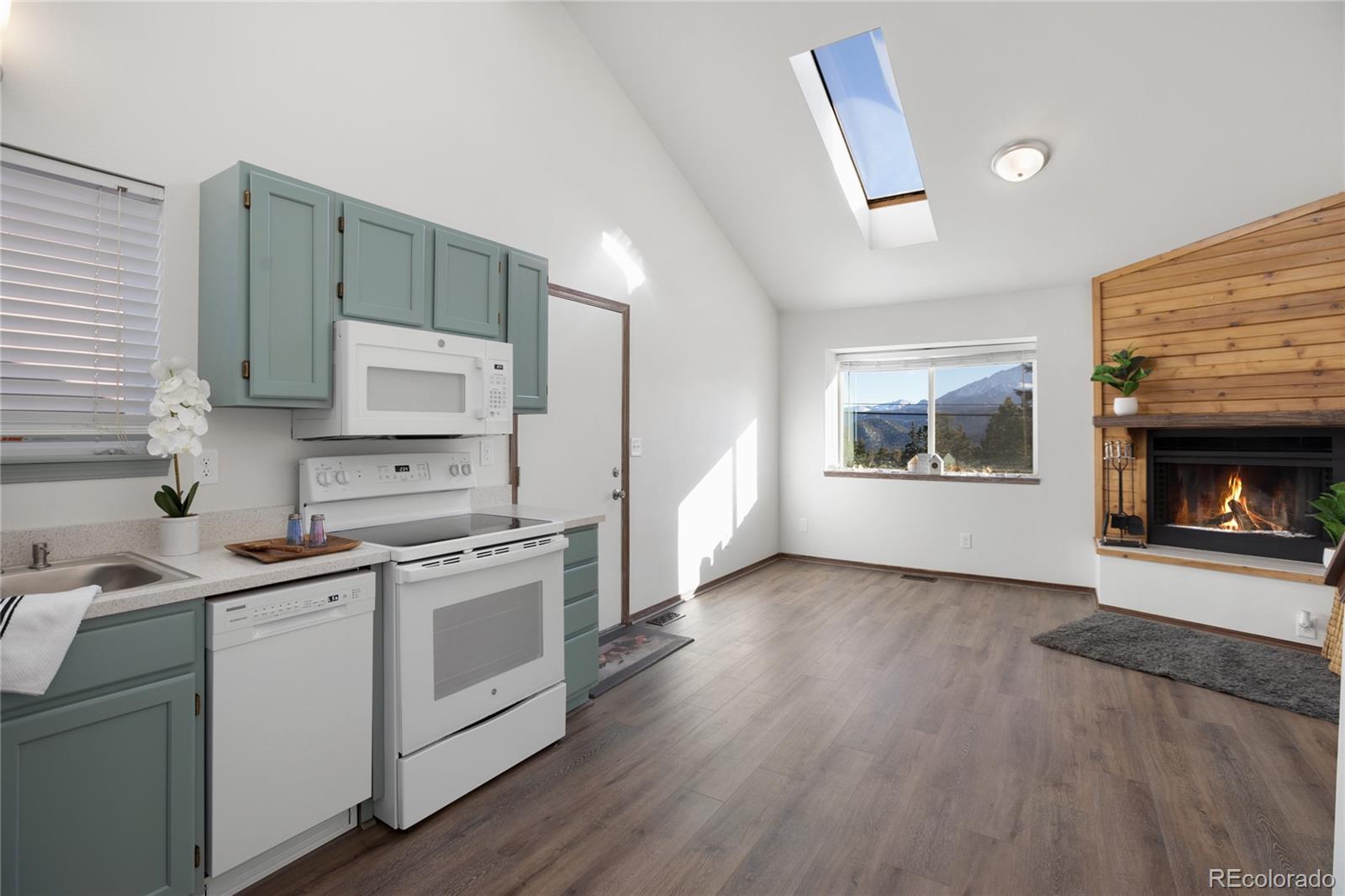 MLS Image #3 for 305 e lake avenue,woodland park, Colorado