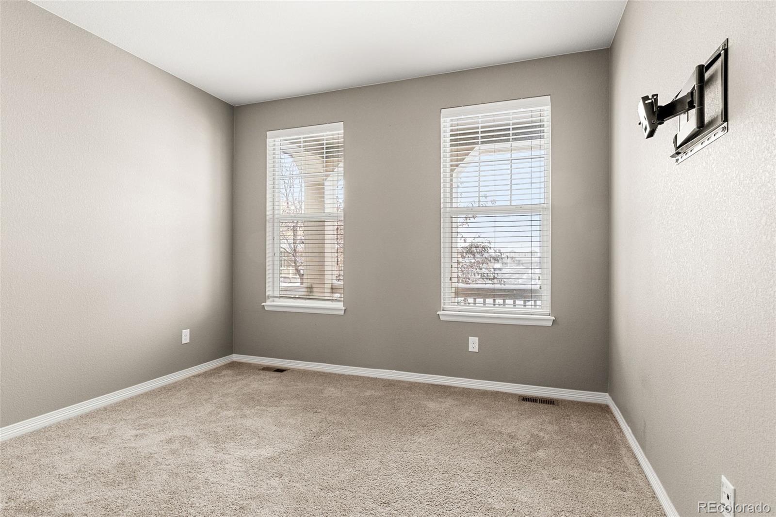 MLS Image #15 for 22910 e saratoga place,aurora, Colorado