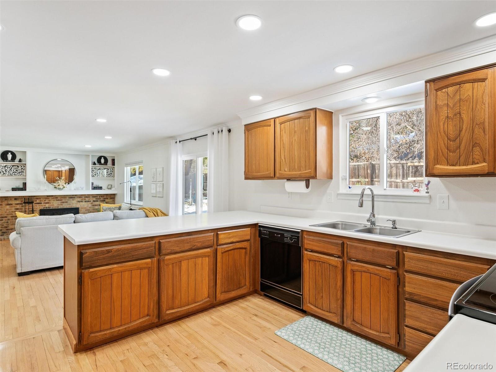 MLS Image #7 for 5171 s truckee street,centennial, Colorado