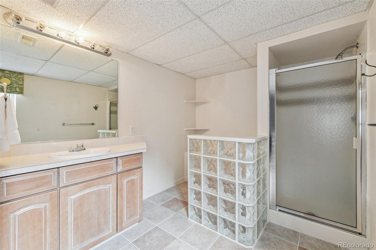 MLS Image #22 for 6284 w flora place,denver, Colorado