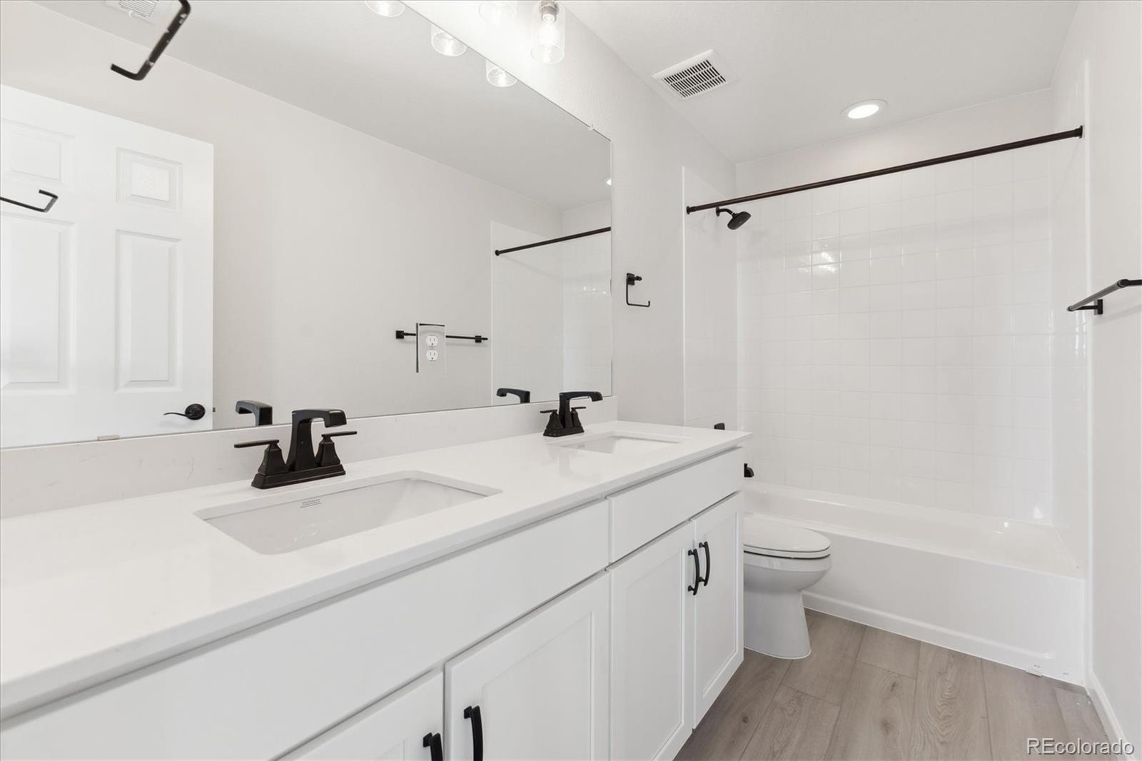 MLS Image #17 for 3812 n elk street,aurora, Colorado