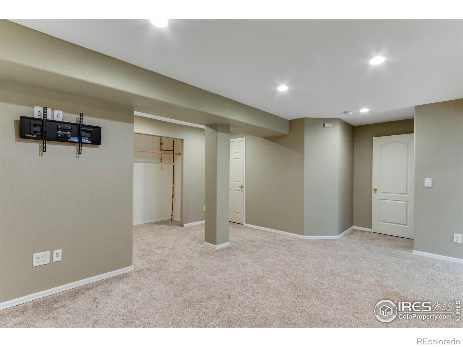 MLS Image #26 for 1857  idalia court,loveland, Colorado