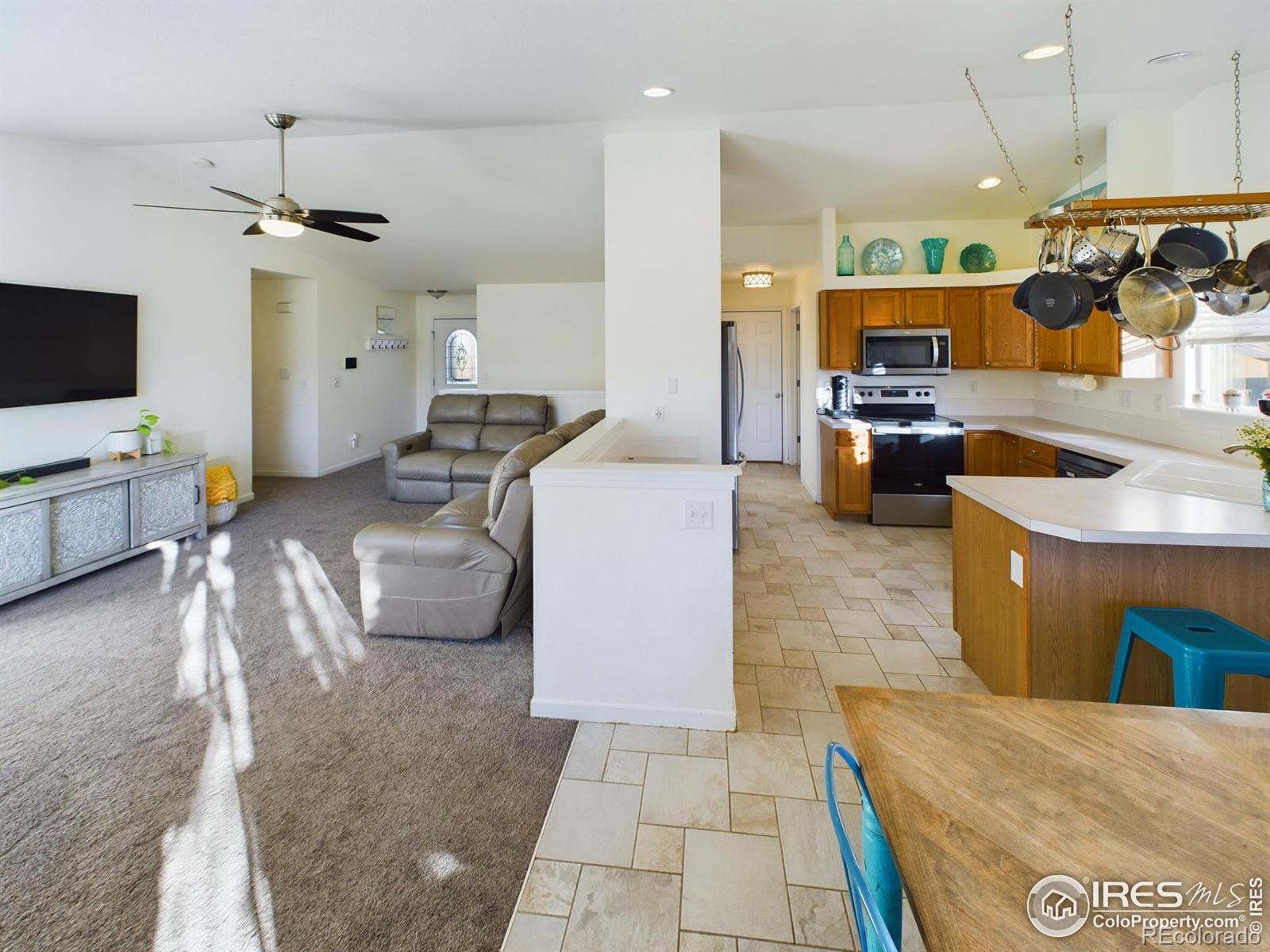 MLS Image #5 for 901  cliffrose way,severance, Colorado