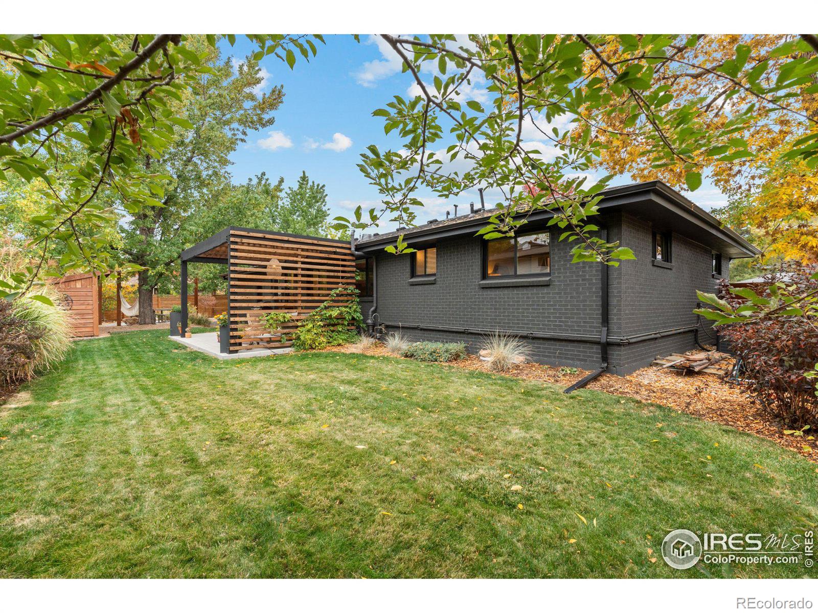 MLS Image #30 for 100  cherokee way,boulder, Colorado