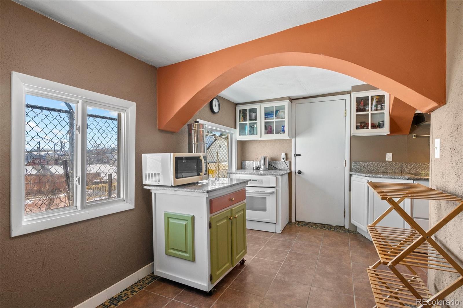 MLS Image #16 for 2443 w college avenue,denver, Colorado