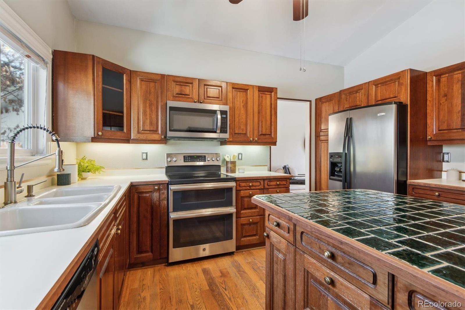 MLS Image #6 for 5732 s kingston way,englewood, Colorado