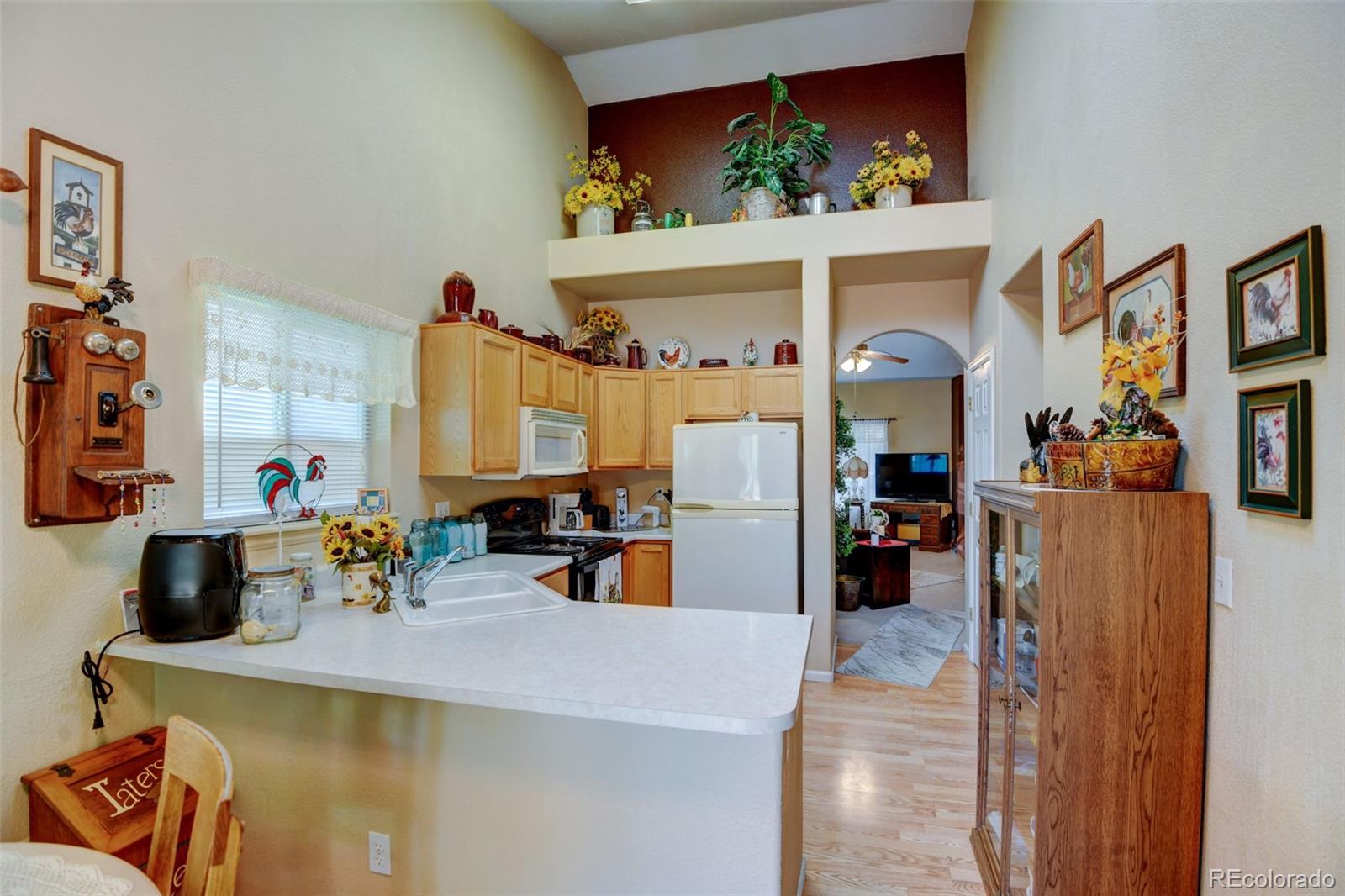 MLS Image #9 for 9607 w chatfield avenue,littleton, Colorado