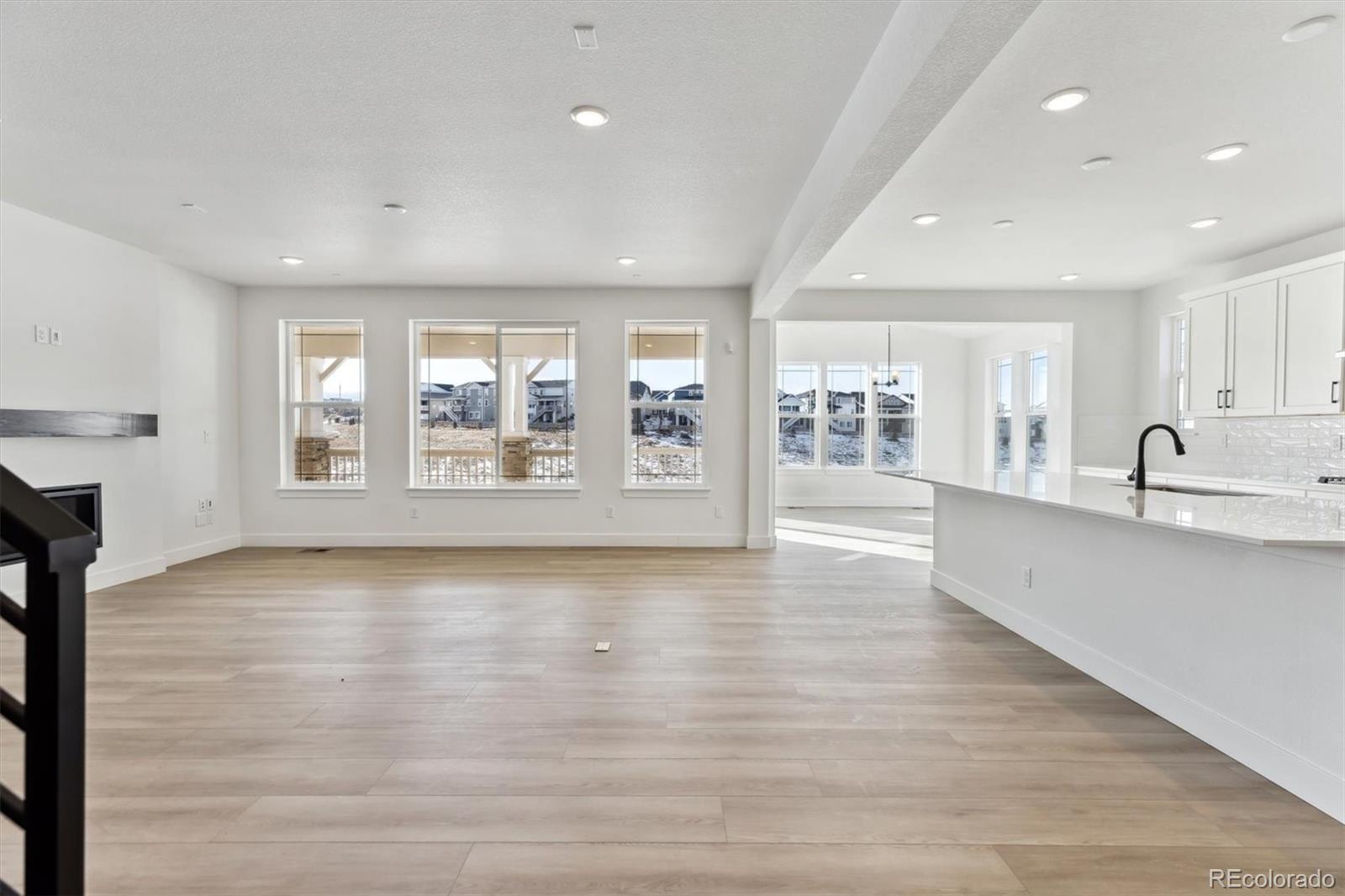 MLS Image #4 for 8773  yellowcress street,littleton, Colorado