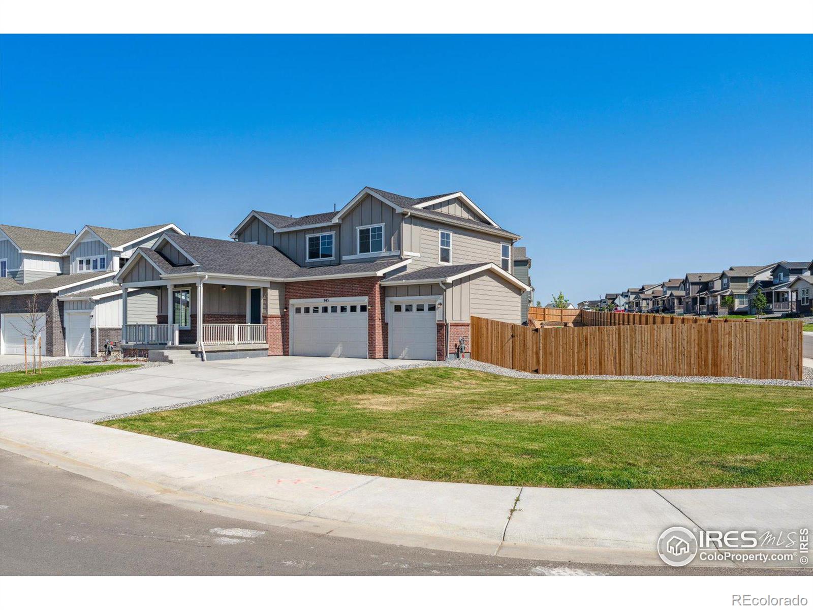 MLS Image #2 for 943  columbia street,johnstown, Colorado