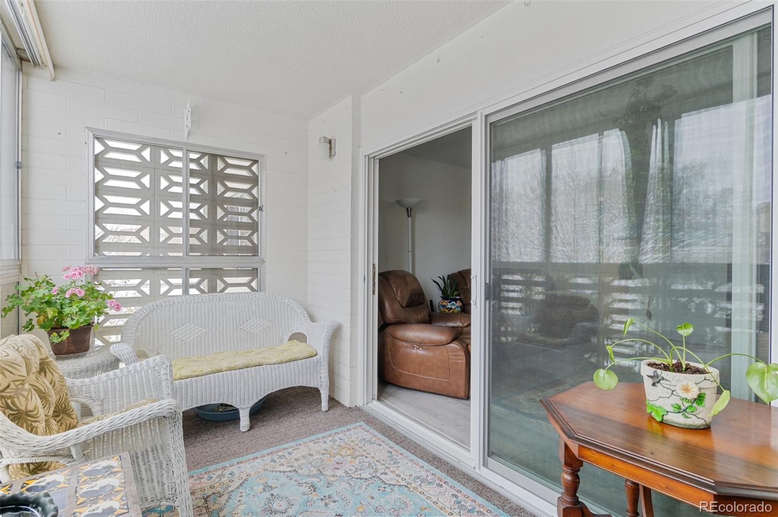 MLS Image #10 for 595 s alton way,denver, Colorado