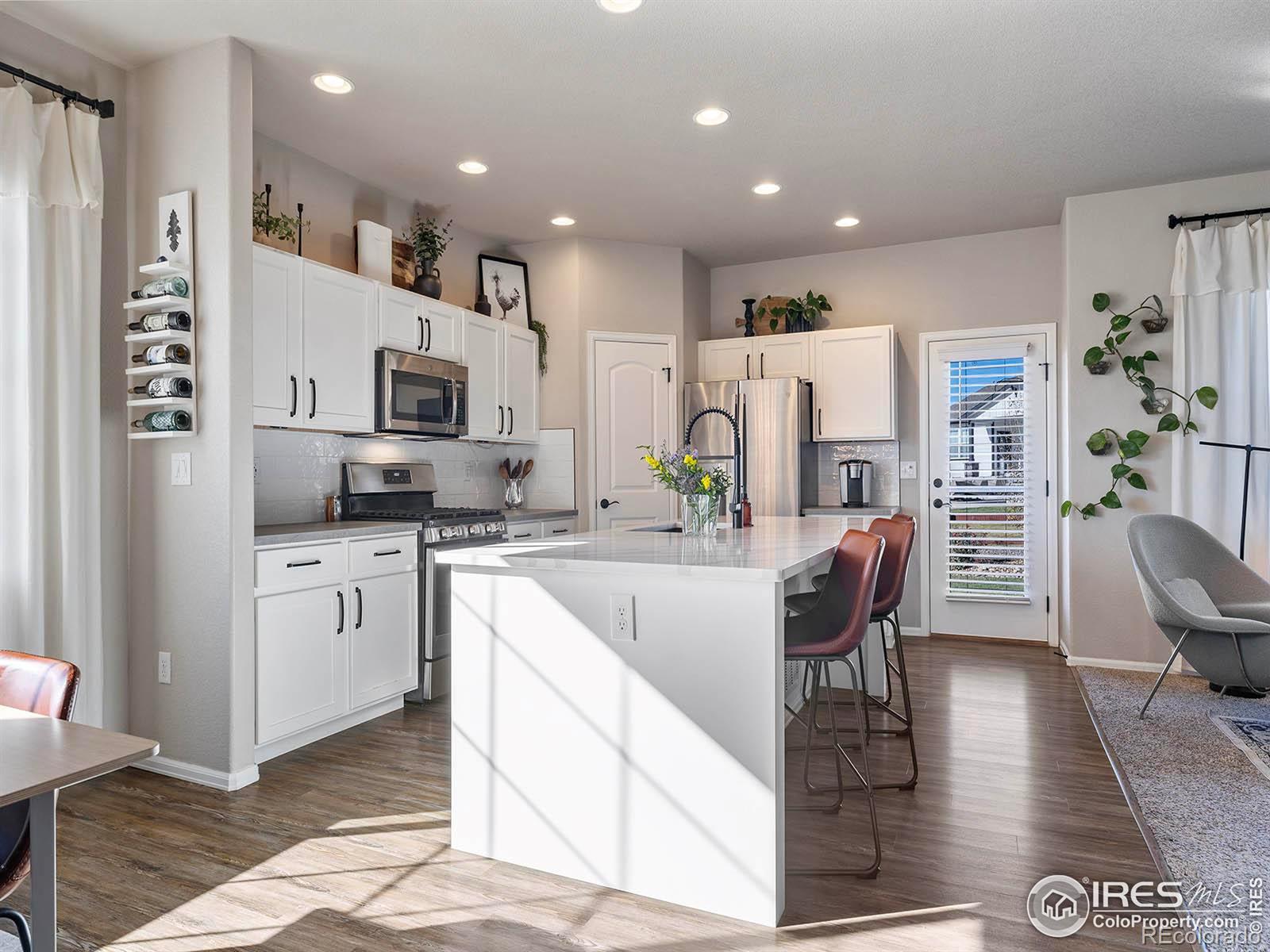 MLS Image #10 for 2130  reliance drive,windsor, Colorado