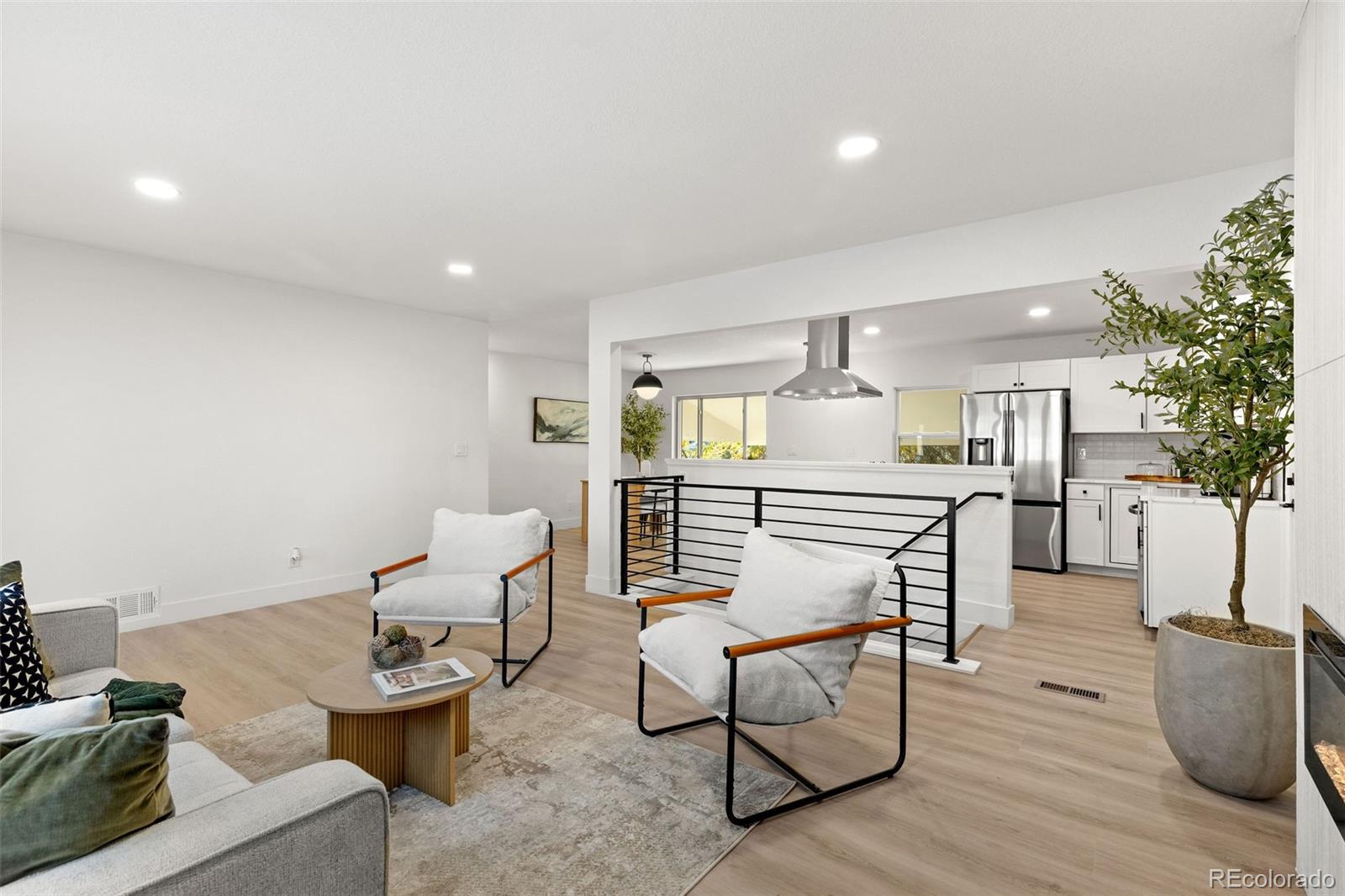 MLS Image #4 for 2965 s yates street,denver, Colorado