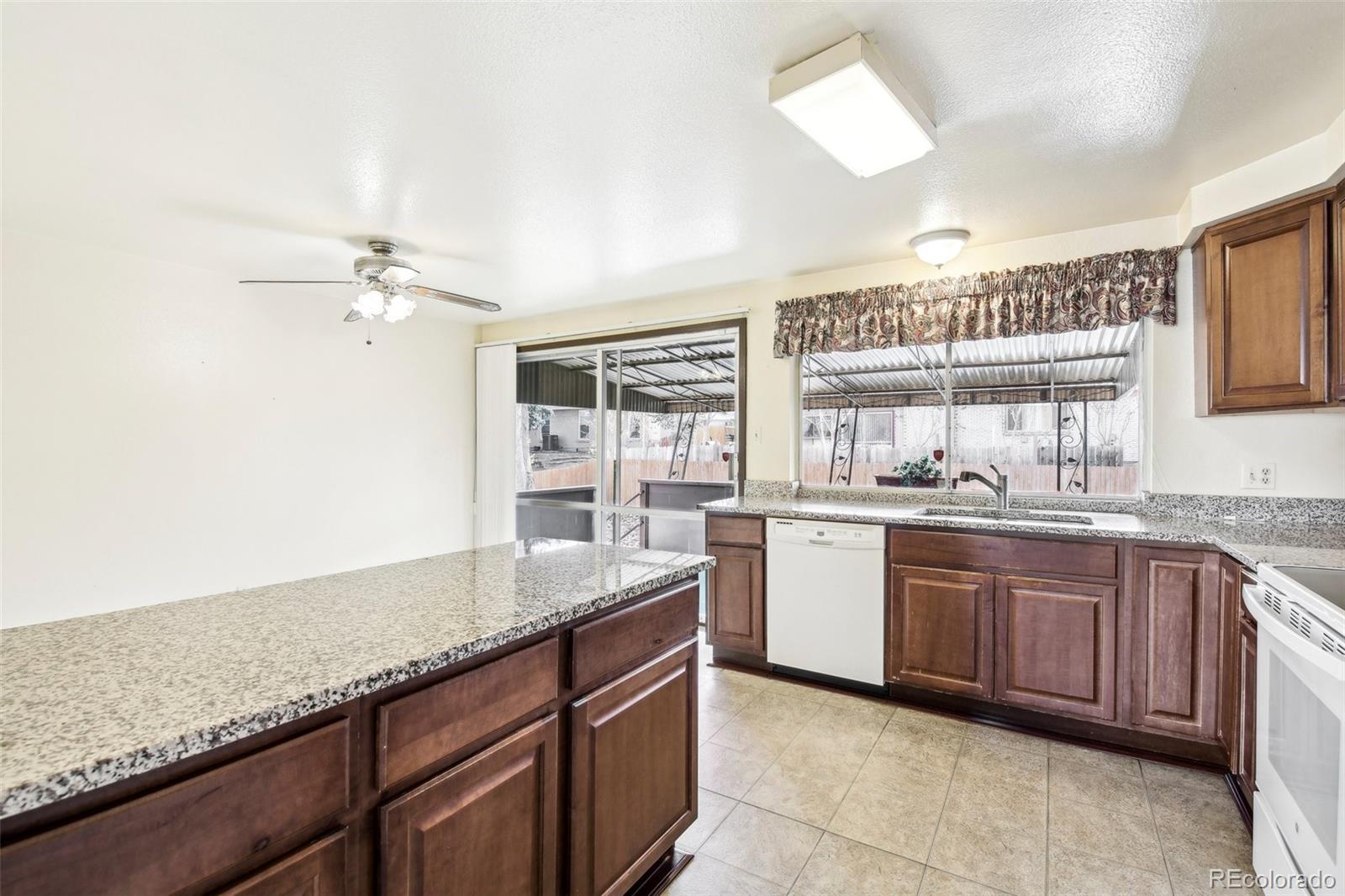 MLS Image #11 for 13300  andrews drive,denver, Colorado