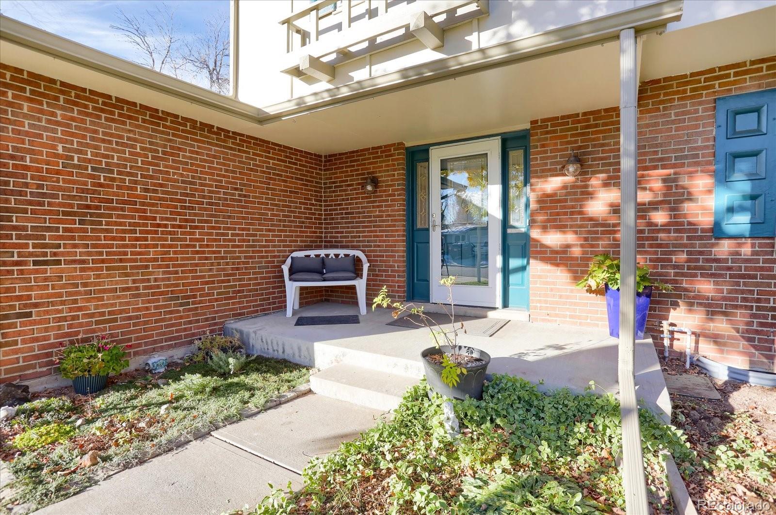 MLS Image #2 for 6431 w arbor avenue,littleton, Colorado
