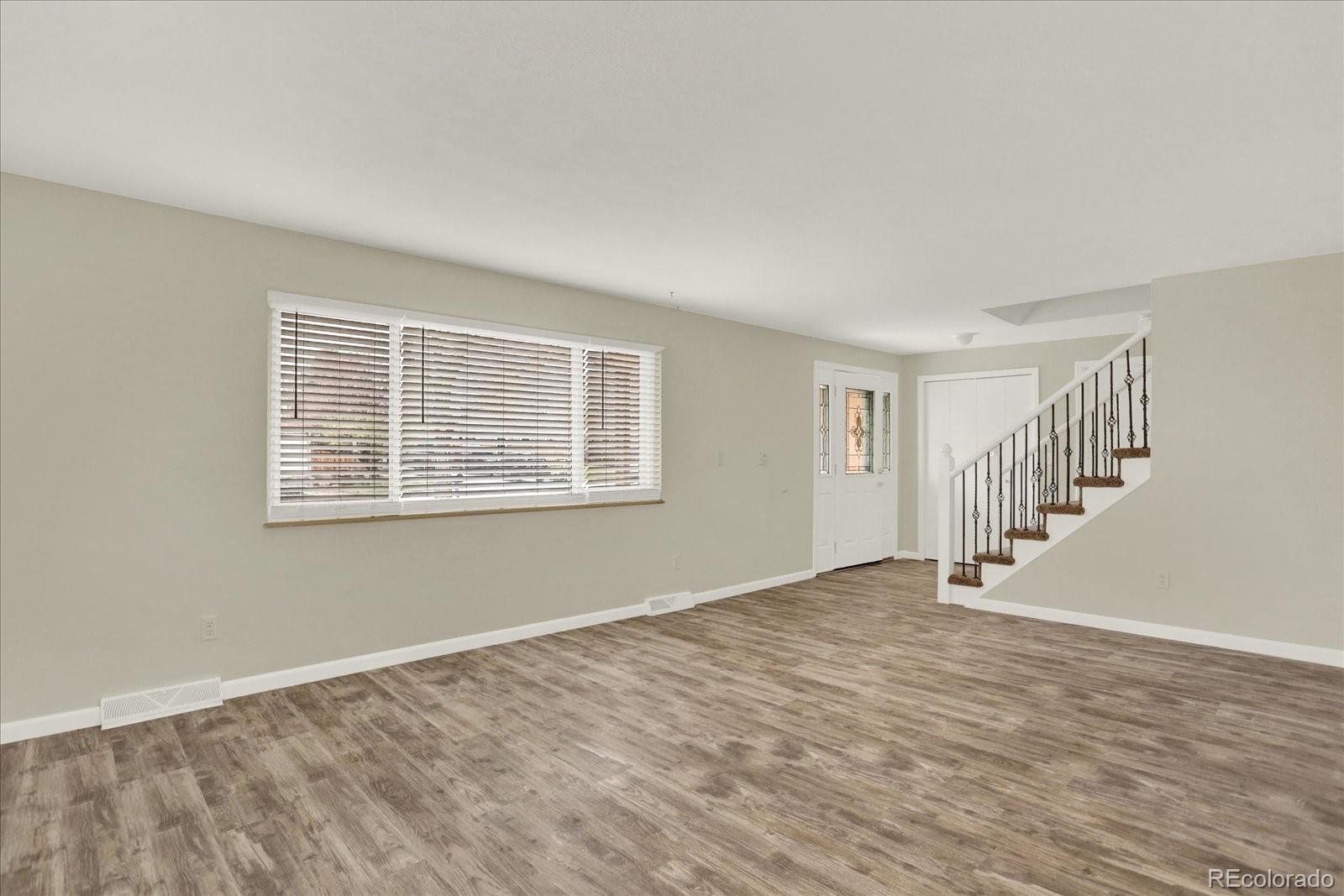 MLS Image #5 for 6431 w arbor avenue,littleton, Colorado