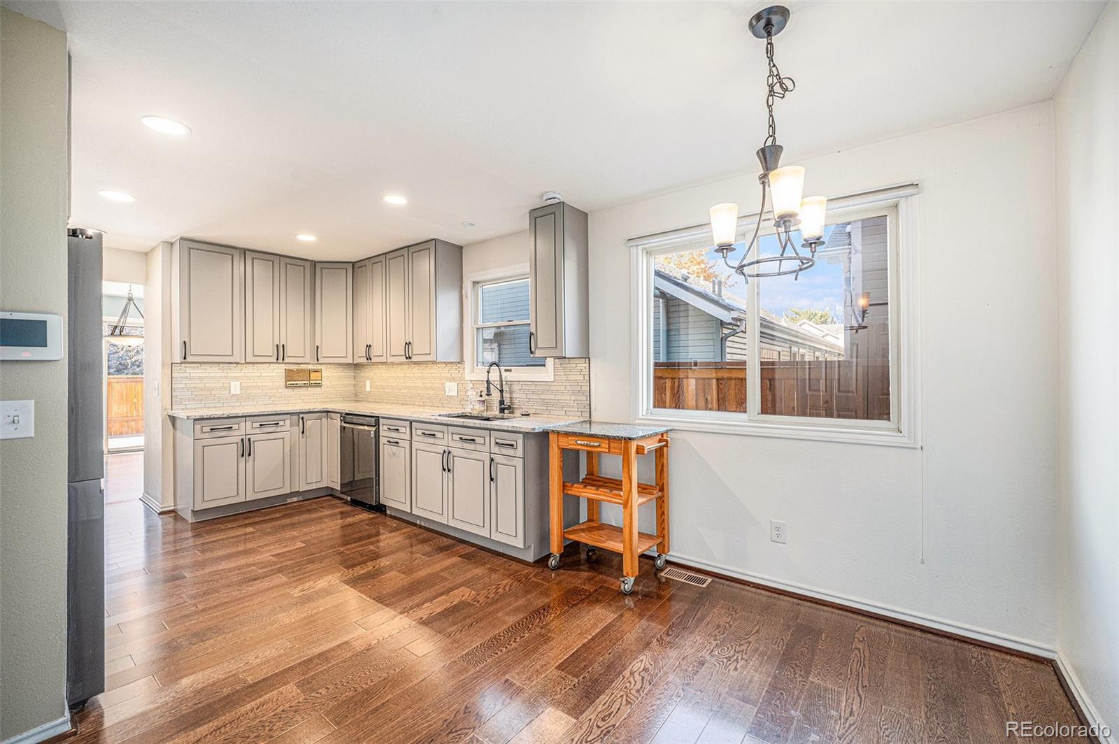 MLS Image #10 for 2575 s independence court,lakewood, Colorado