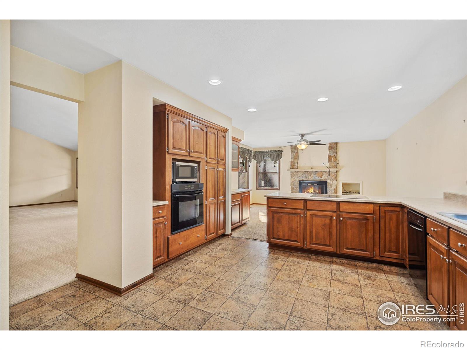 MLS Image #12 for 1331  ticonderoga drive,fort collins, Colorado