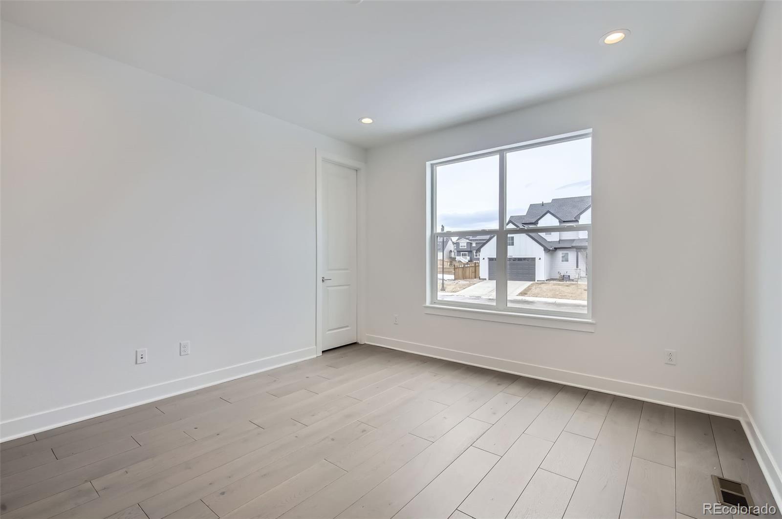 MLS Image #11 for 5692  argo avenue,timnath, Colorado