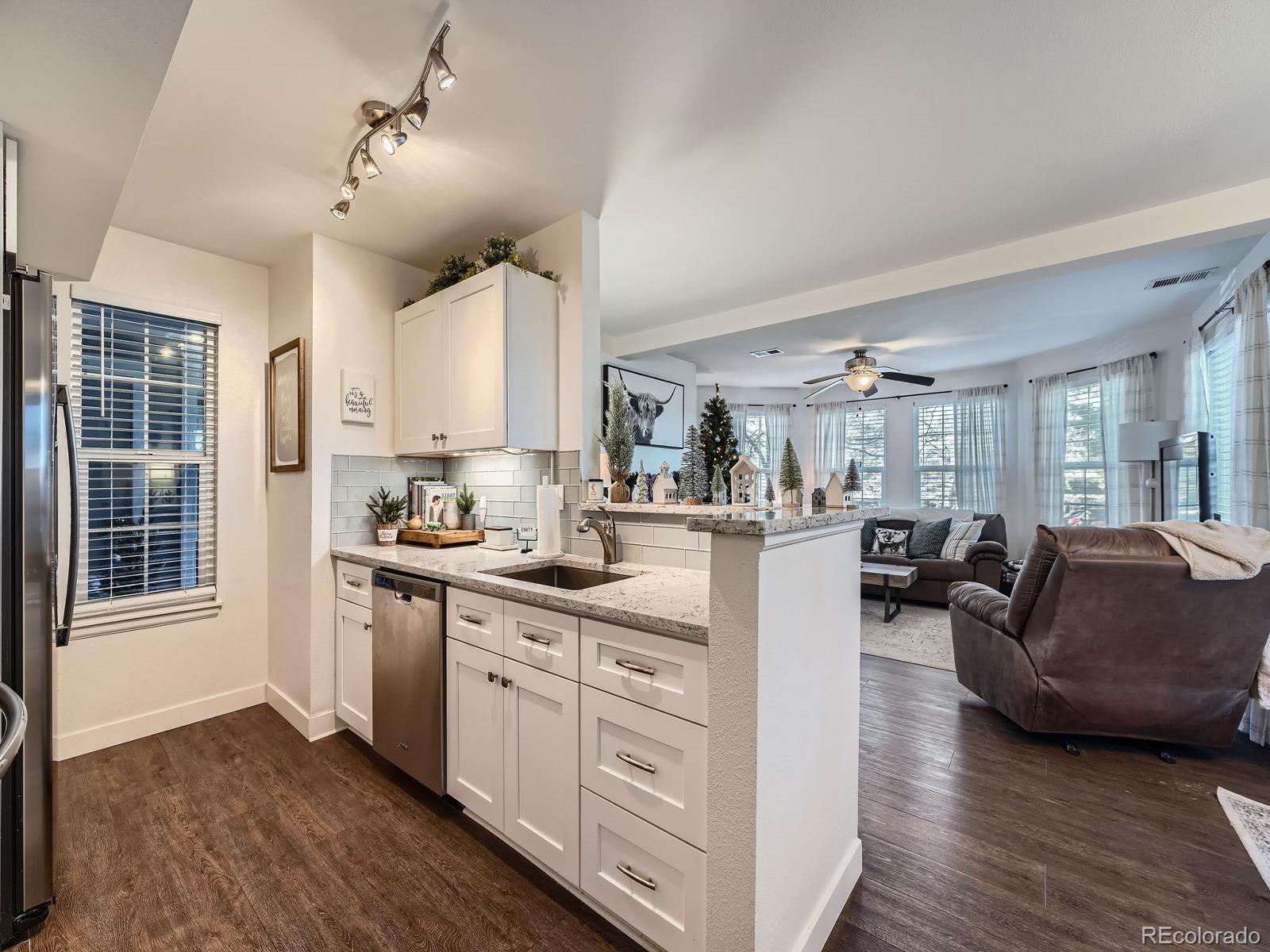 MLS Image #3 for 6711 s ivy way a4,centennial, Colorado