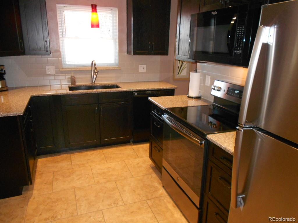 MLS Image #5 for 12484 e alaska avenue,aurora, Colorado
