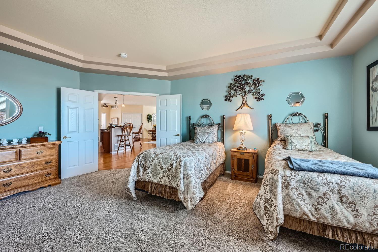 MLS Image #11 for 22705 e long drive,aurora, Colorado