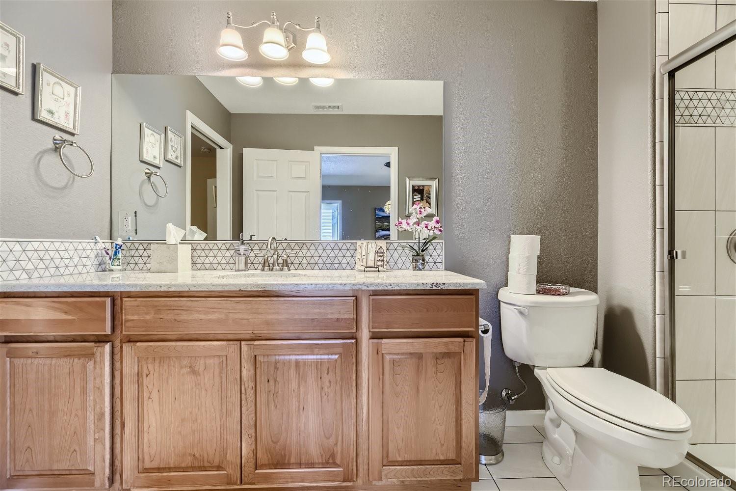 MLS Image #25 for 22705 e long drive,aurora, Colorado