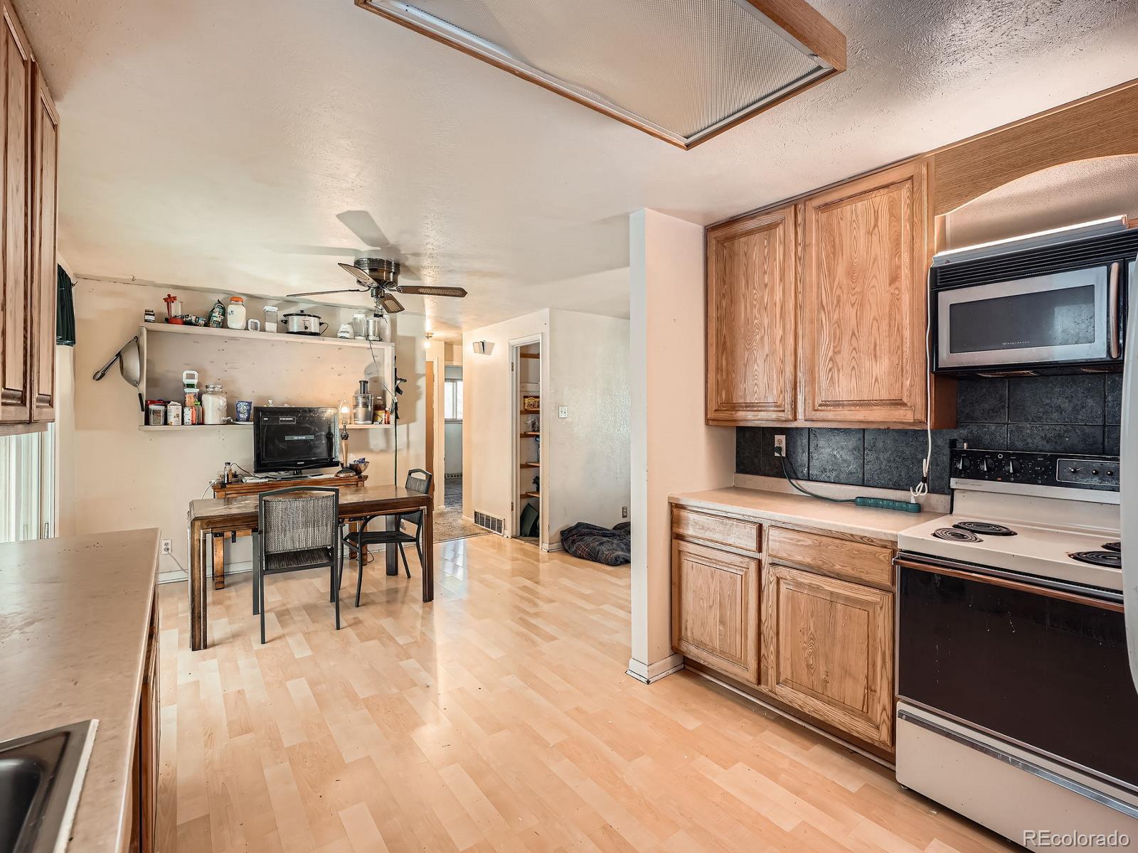 MLS Image #7 for 8236 w 71st place,arvada, Colorado