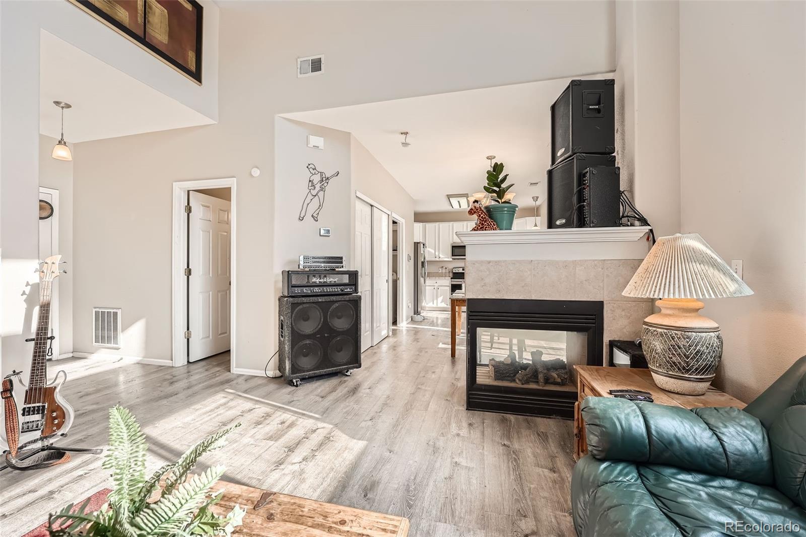 MLS Image #4 for 19608 e 58th place,aurora, Colorado