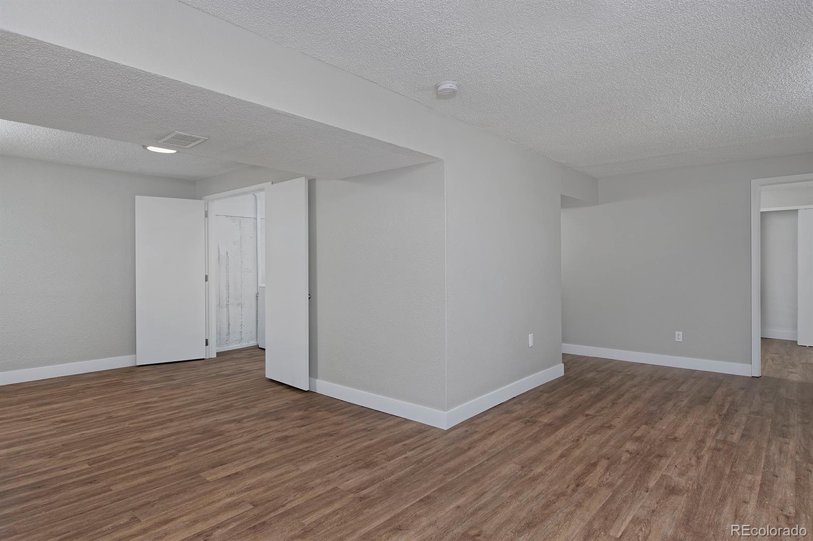 MLS Image #24 for 2300 s galapago street,denver, Colorado