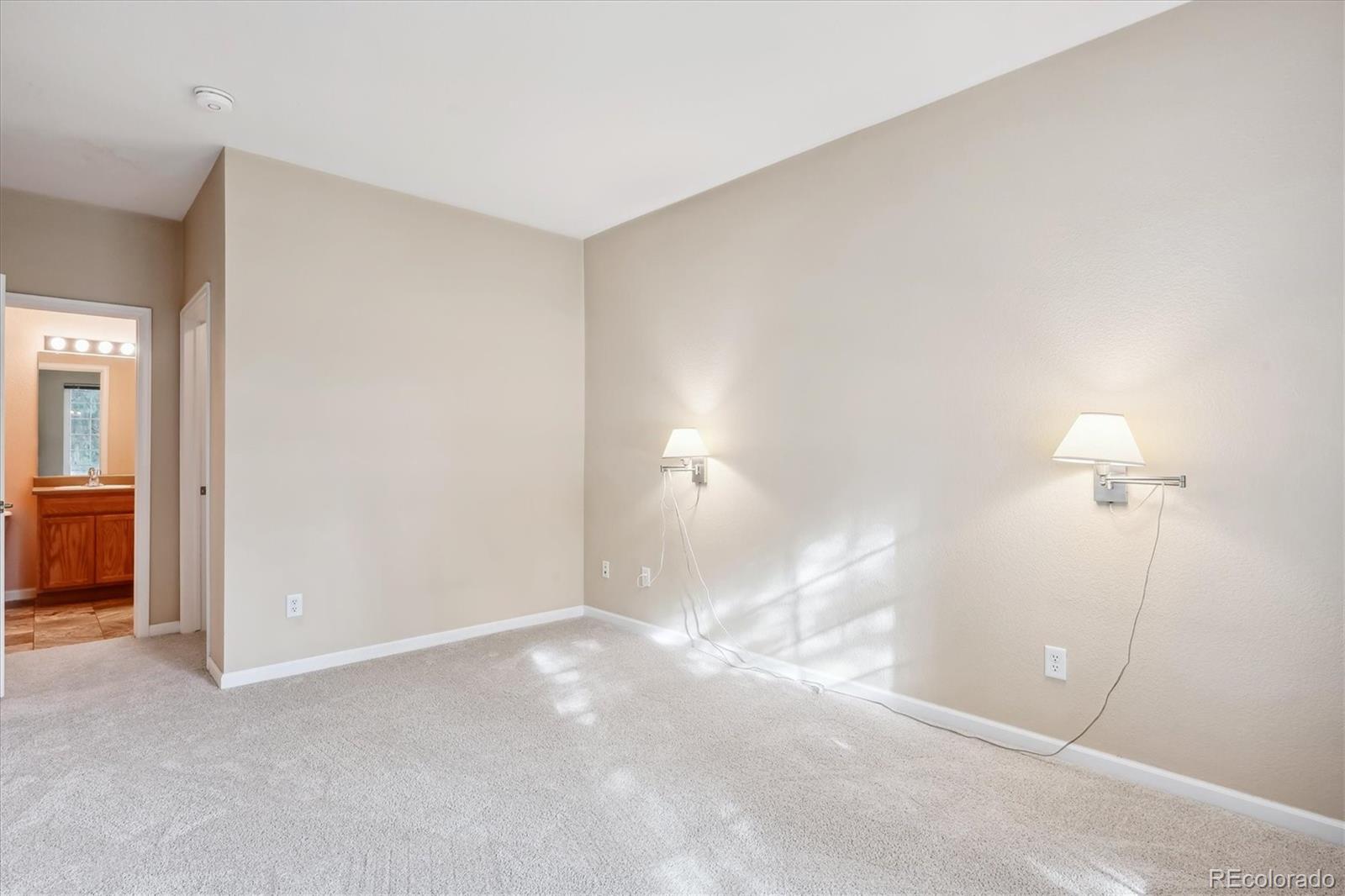 MLS Image #11 for 8105 e 11th avenue,denver, Colorado