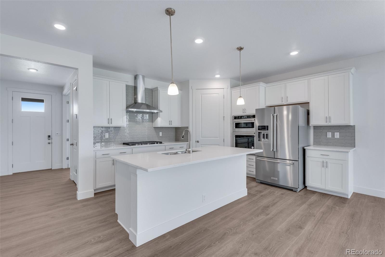 MLS Image #12 for 1815  chaffee crest drive,berthoud, Colorado
