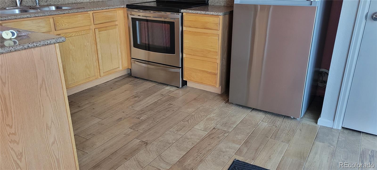 MLS Image #3 for 1355  lords hill drive,fountain, Colorado