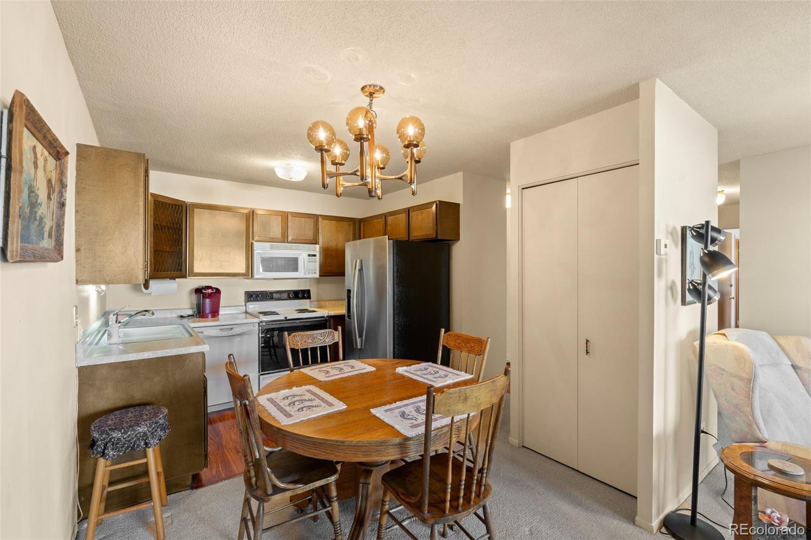 MLS Image #13 for 655 s alton way,denver, Colorado