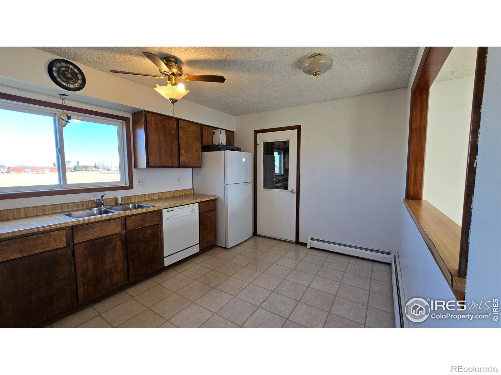 MLS Image #4 for 518  california street,sterling, Colorado