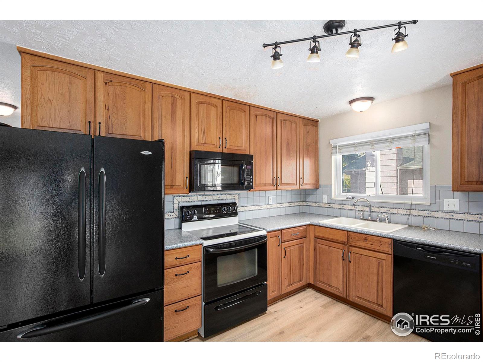 MLS Image #6 for 804  41st avenue,greeley, Colorado