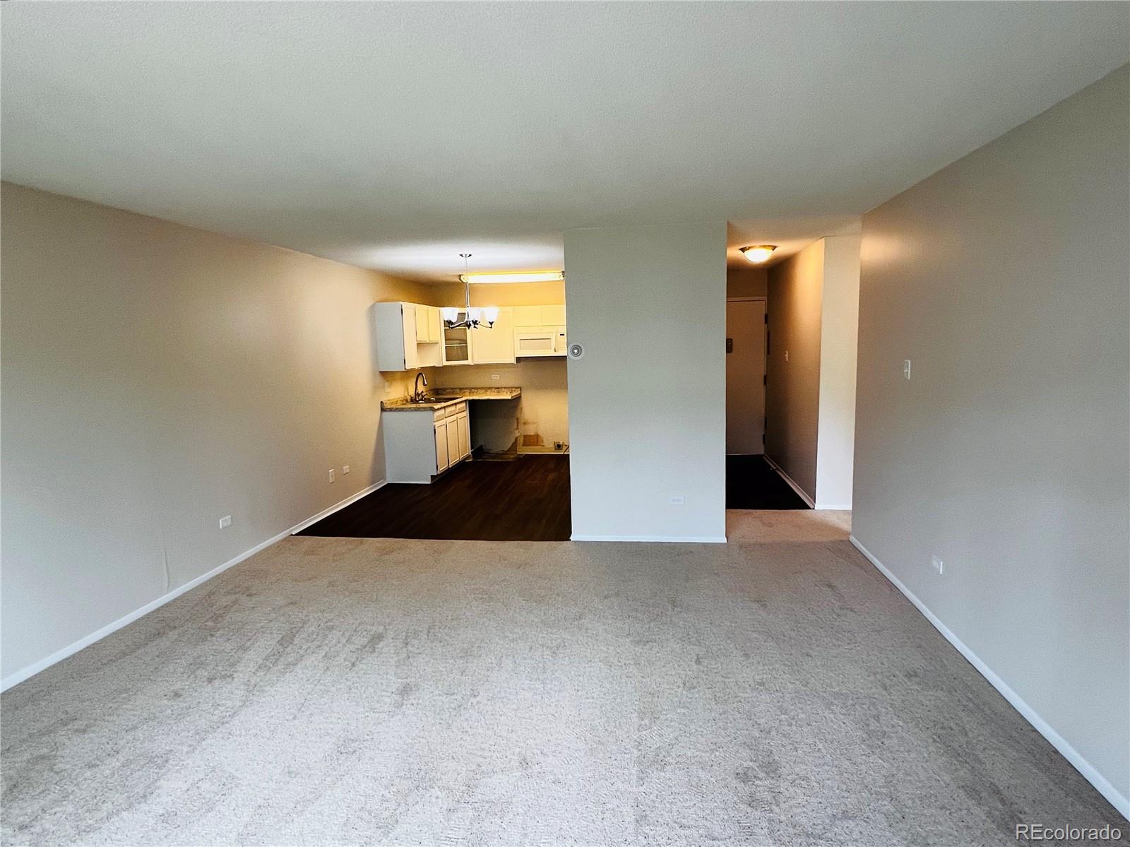 MLS Image #2 for 625 s alton way 2b,denver, Colorado