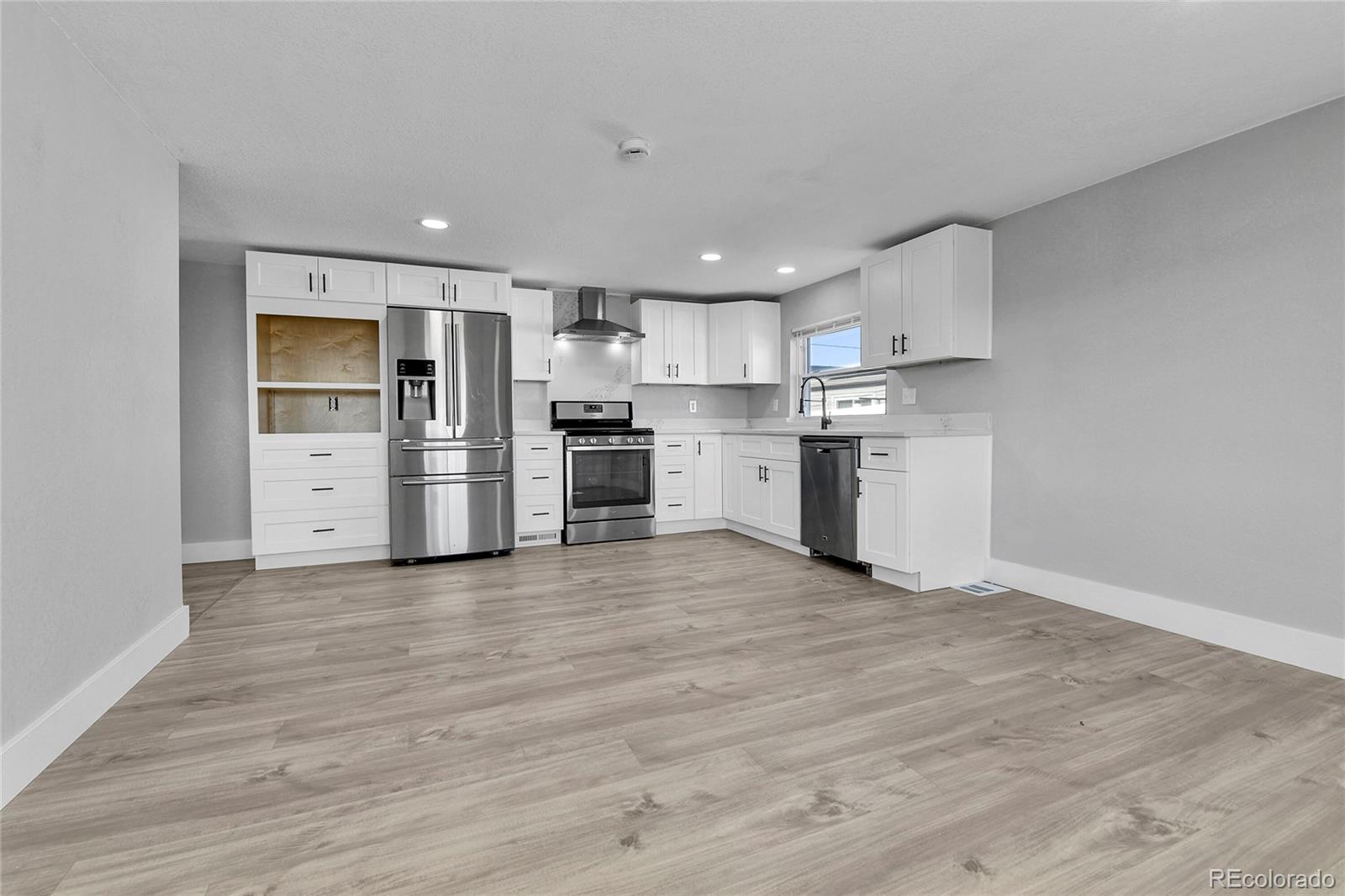 MLS Image #6 for 6621  quebec street,commerce city, Colorado