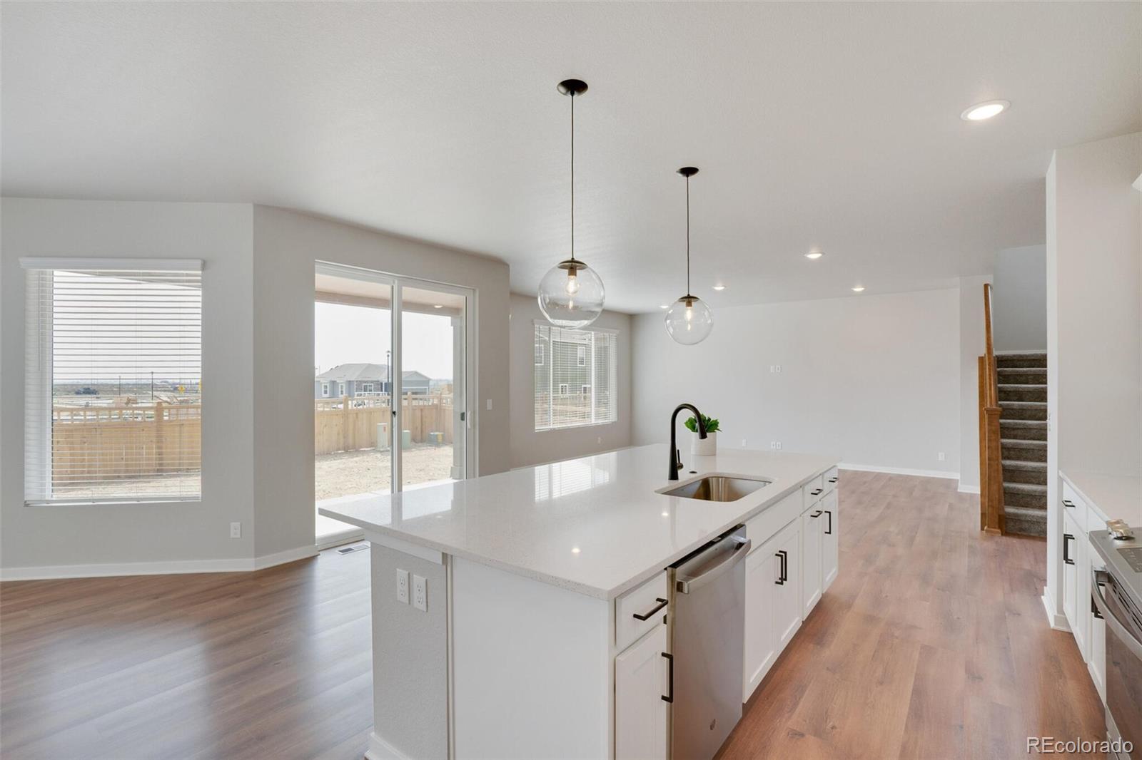 MLS Image #5 for 954  plum creek court,brighton, Colorado