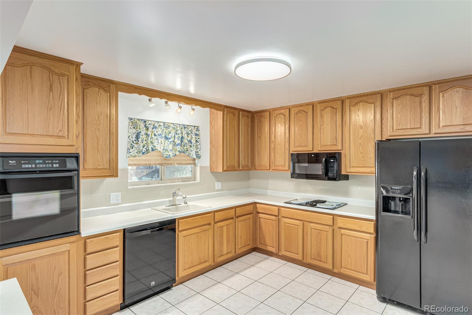 MLS Image #14 for 189  belford drive,northglenn, Colorado