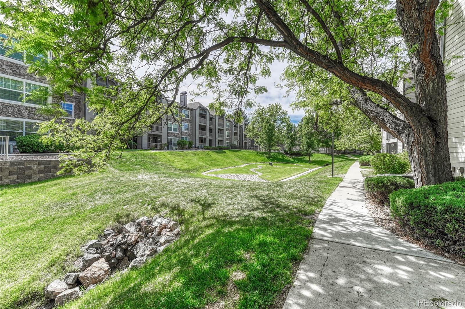 MLS Image #19 for 9110 e arbor circle,englewood, Colorado