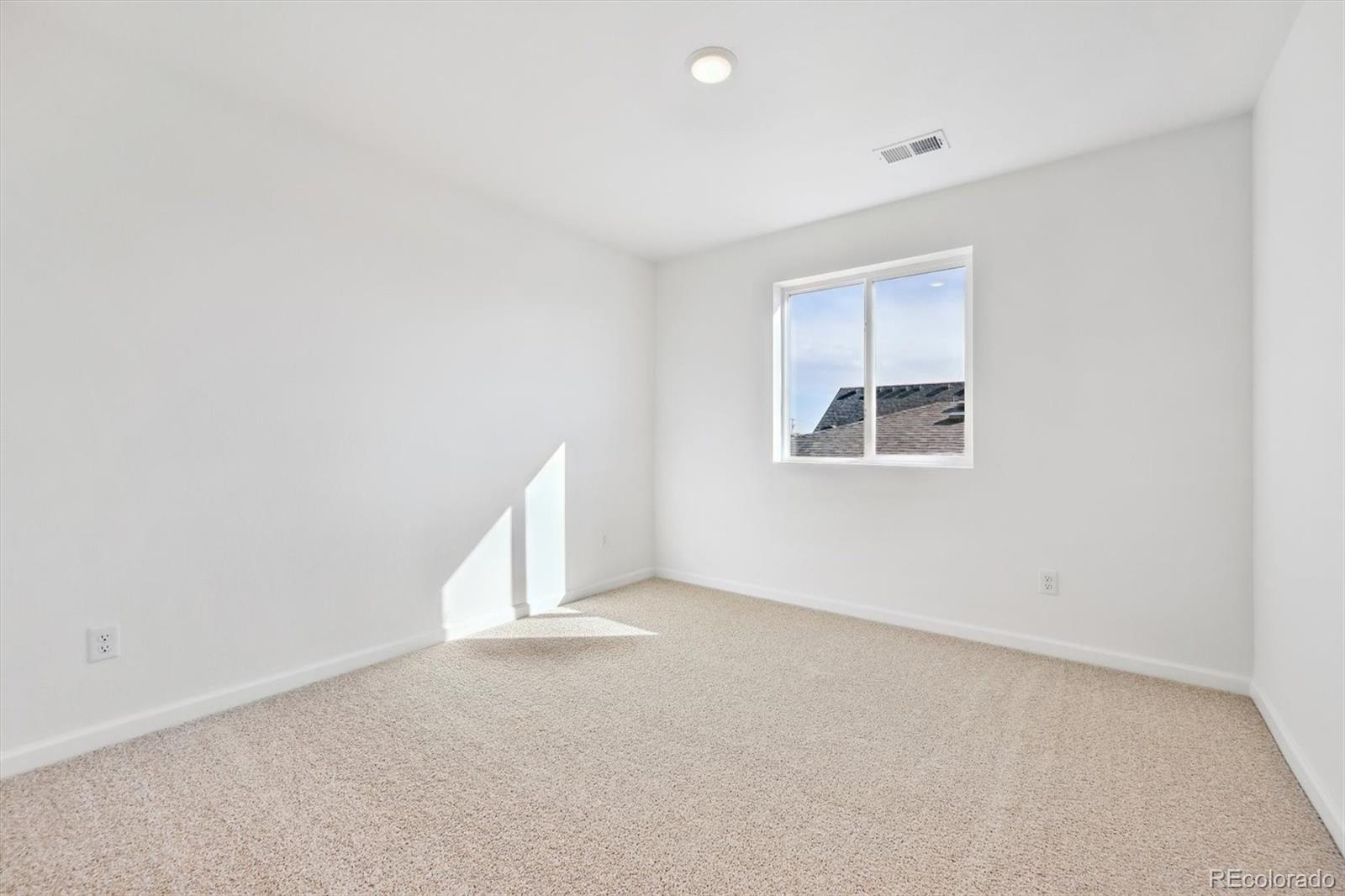 MLS Image #15 for 220  lark sparrow way,bennett, Colorado