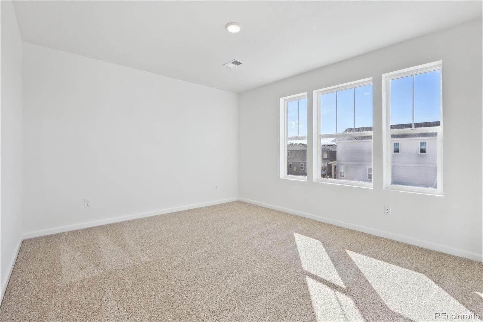 MLS Image #17 for 220  lark sparrow way,bennett, Colorado