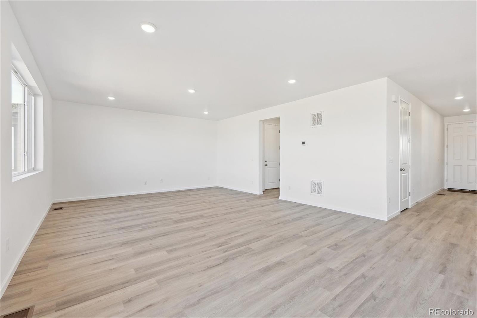 MLS Image #8 for 220  lark sparrow way,bennett, Colorado