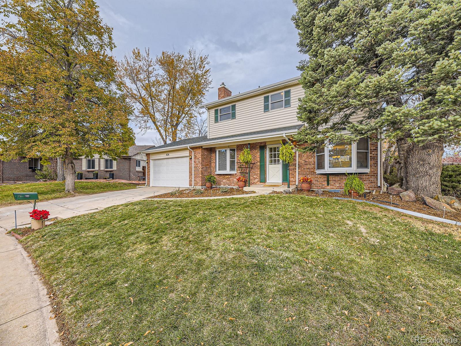 CMA Image for 824 s nelson way,Lakewood, Colorado