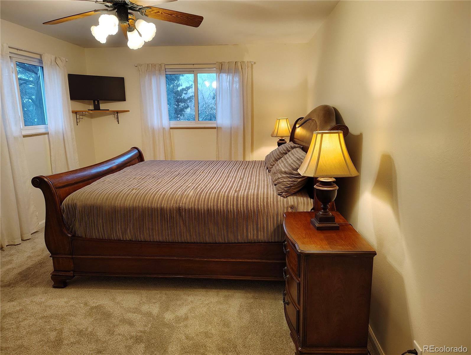 MLS Image #16 for 824 s nelson way,lakewood, Colorado