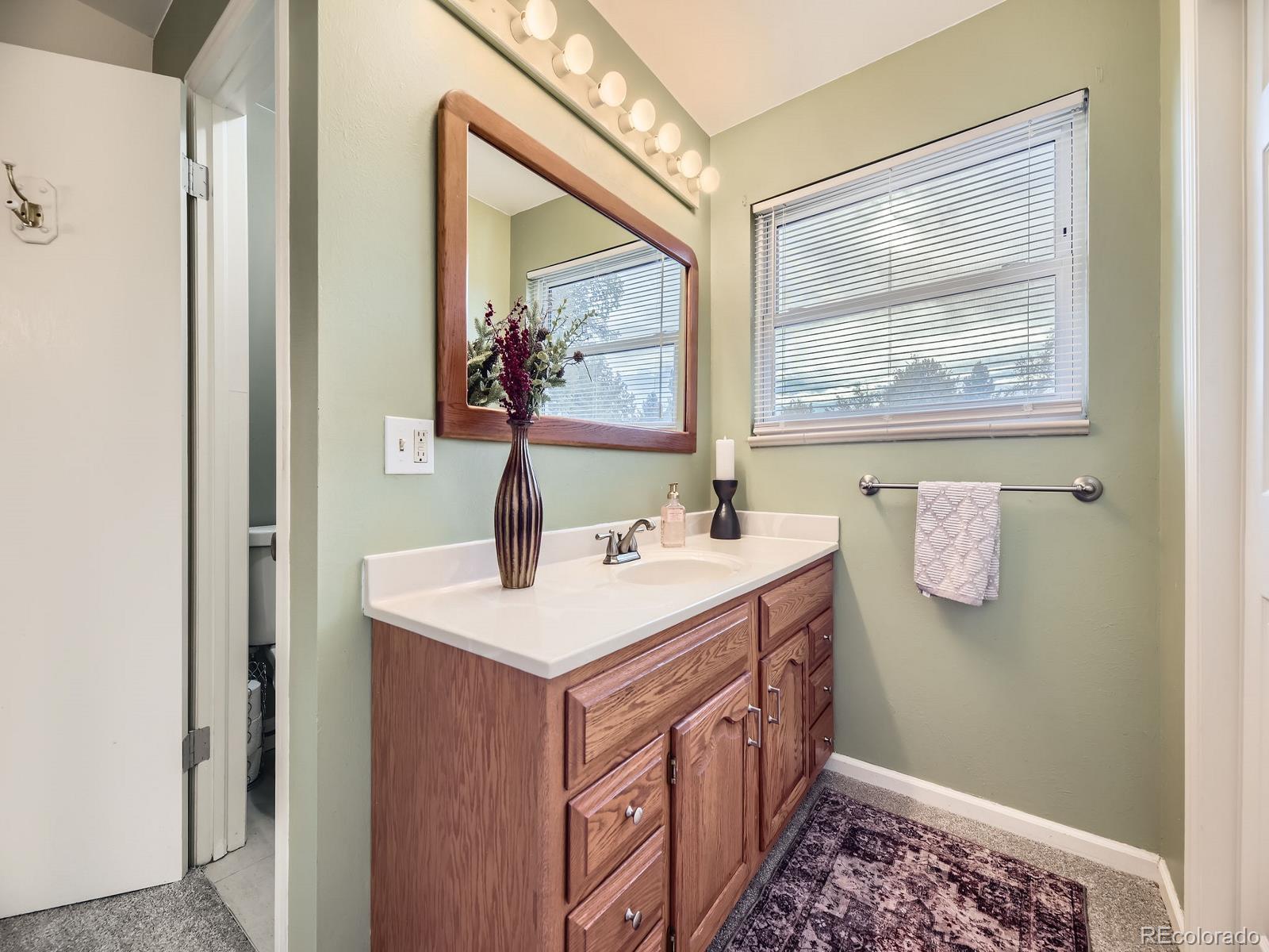 MLS Image #17 for 824 s nelson way,lakewood, Colorado