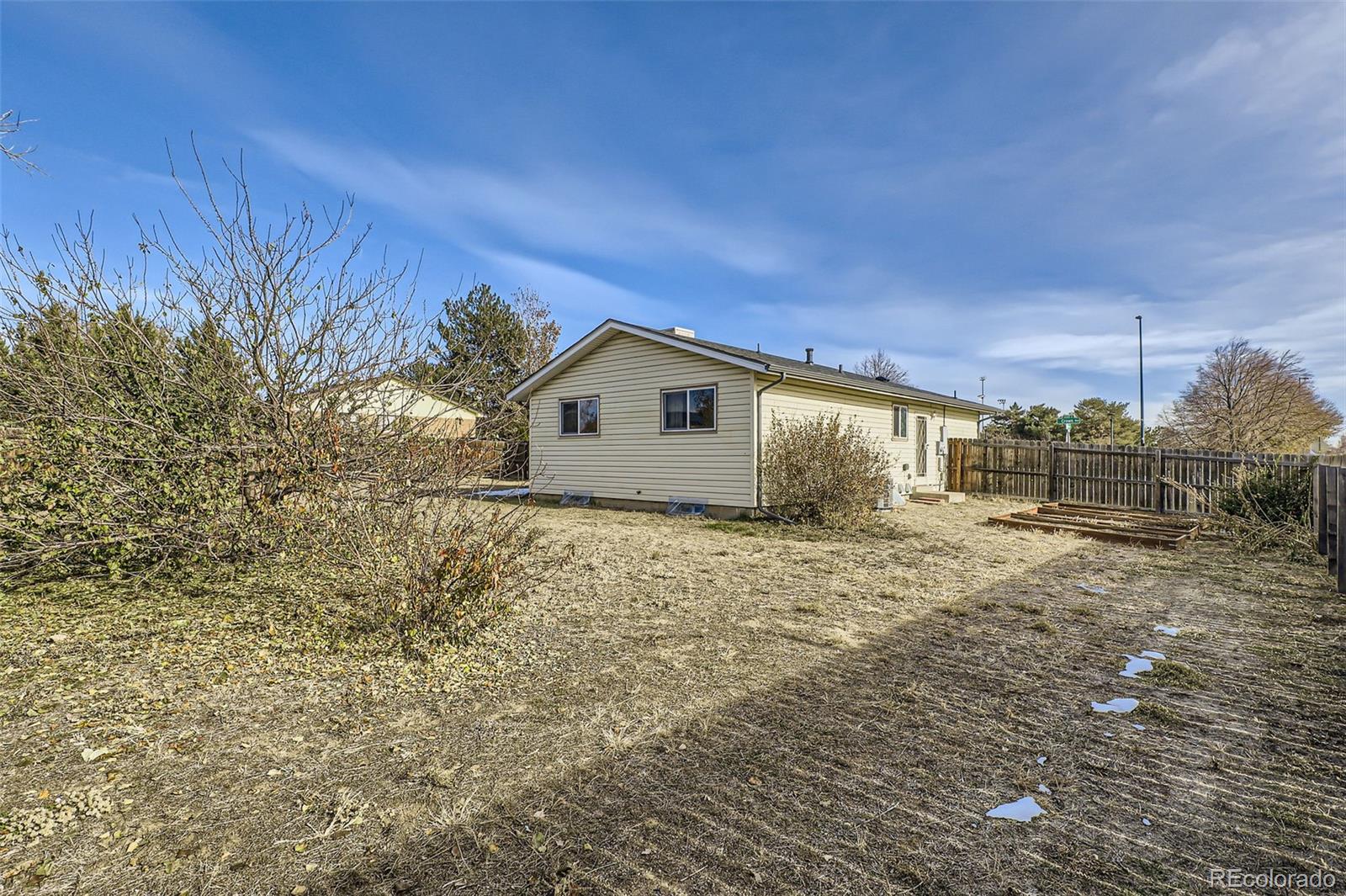 MLS Image #23 for 4901  crown boulevard,denver, Colorado