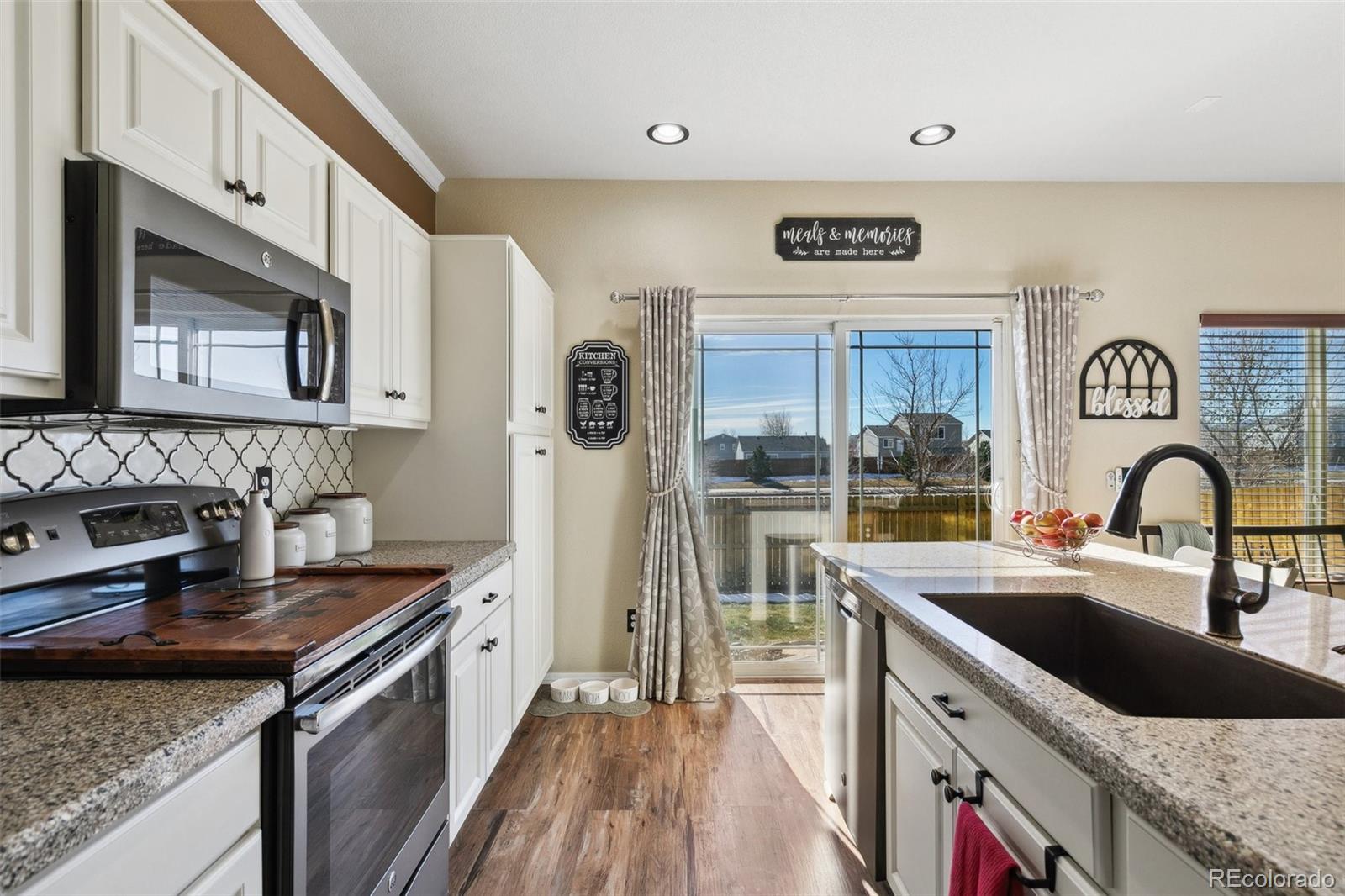 MLS Image #15 for 6427  silverwind circle,colorado springs, Colorado
