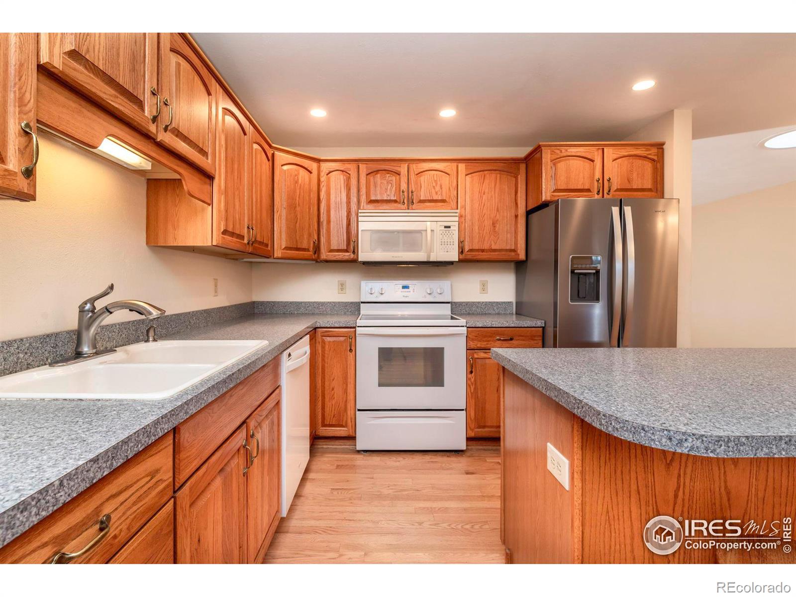 MLS Image #11 for 7683  lee drive,arvada, Colorado